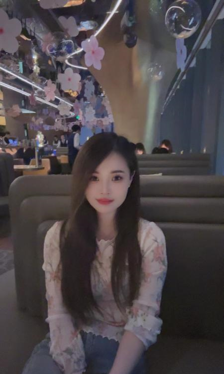 雄楚大道长腿妹妹