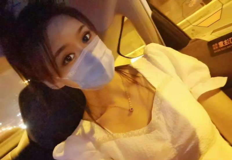 津南渌水道长腿妹妹